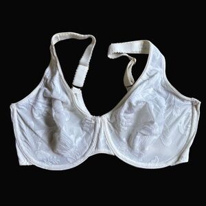 Olga Sheer Tapestry Bra in White, Size 38DD
